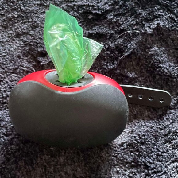 Dog Waste Bag Leash Dispenser & Refill Roll, Brand-new Waterproof - Picture 3 of 3